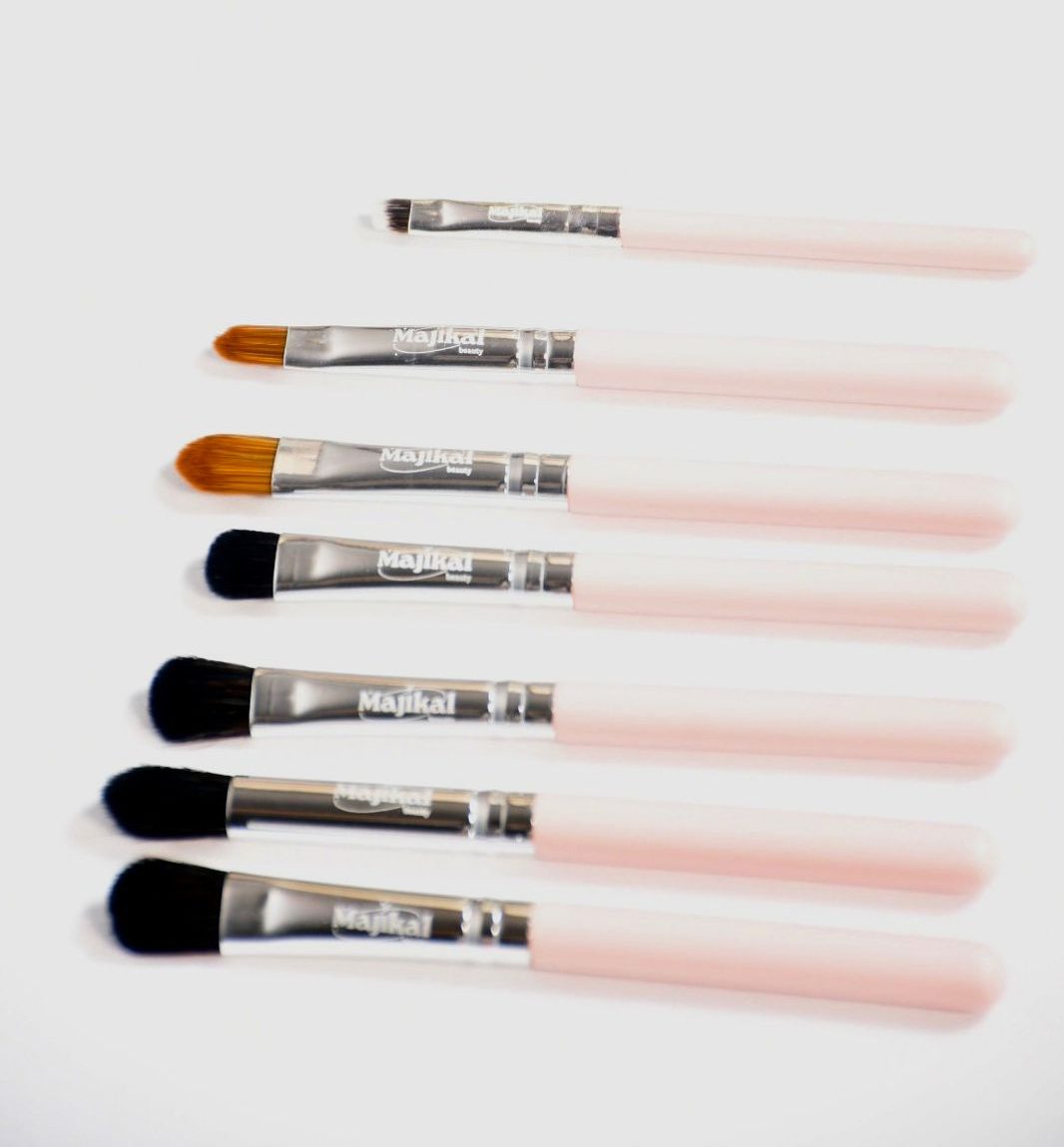 Mini Kit De Brochas Profesionales X10 Majikal - Imagen 2