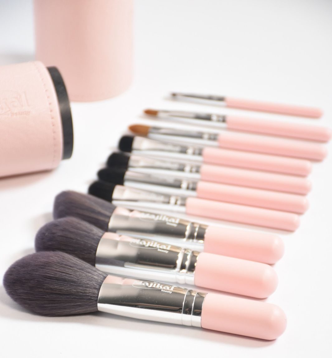 Mini Kit De Brochas Profesionales X10 Majikal